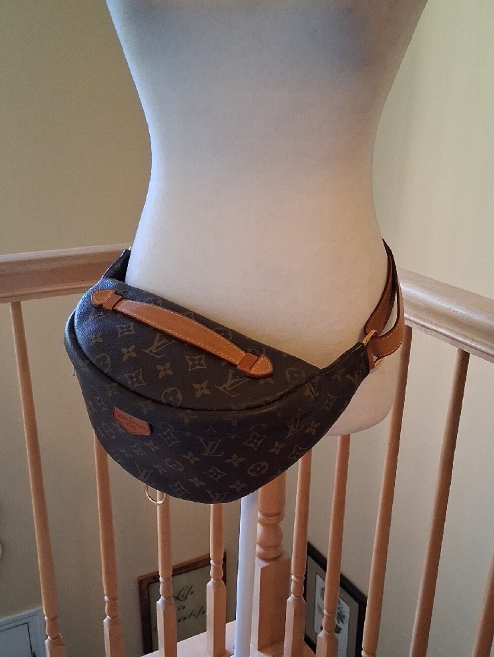 Authentic Louis Vuitton Brown Monogram Crossbody Sling Bum Bag with Tan Strap - Picture 4 of 17